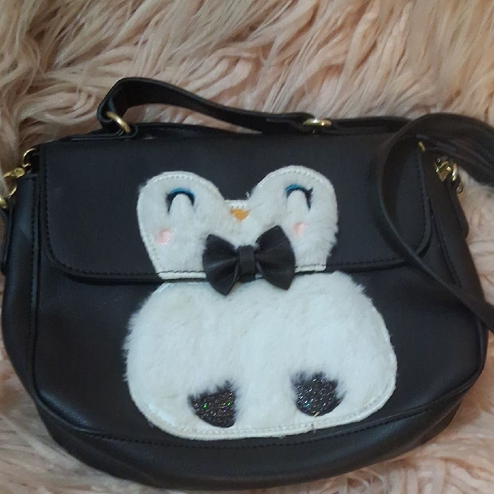 NWOT BETSEY JOHNSON ADORABLE PENGUIN BAG